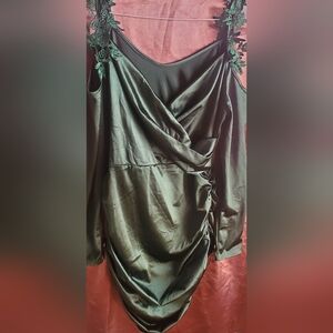 Elegant Green Emerald Satin Cold-Shoulder Dress From Shein Size XL NWOT